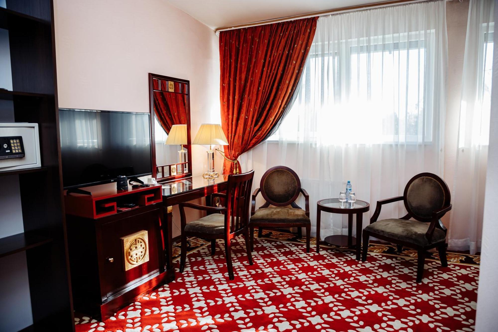 Hotel Royal Florence Кишинів Екстер'єр фото