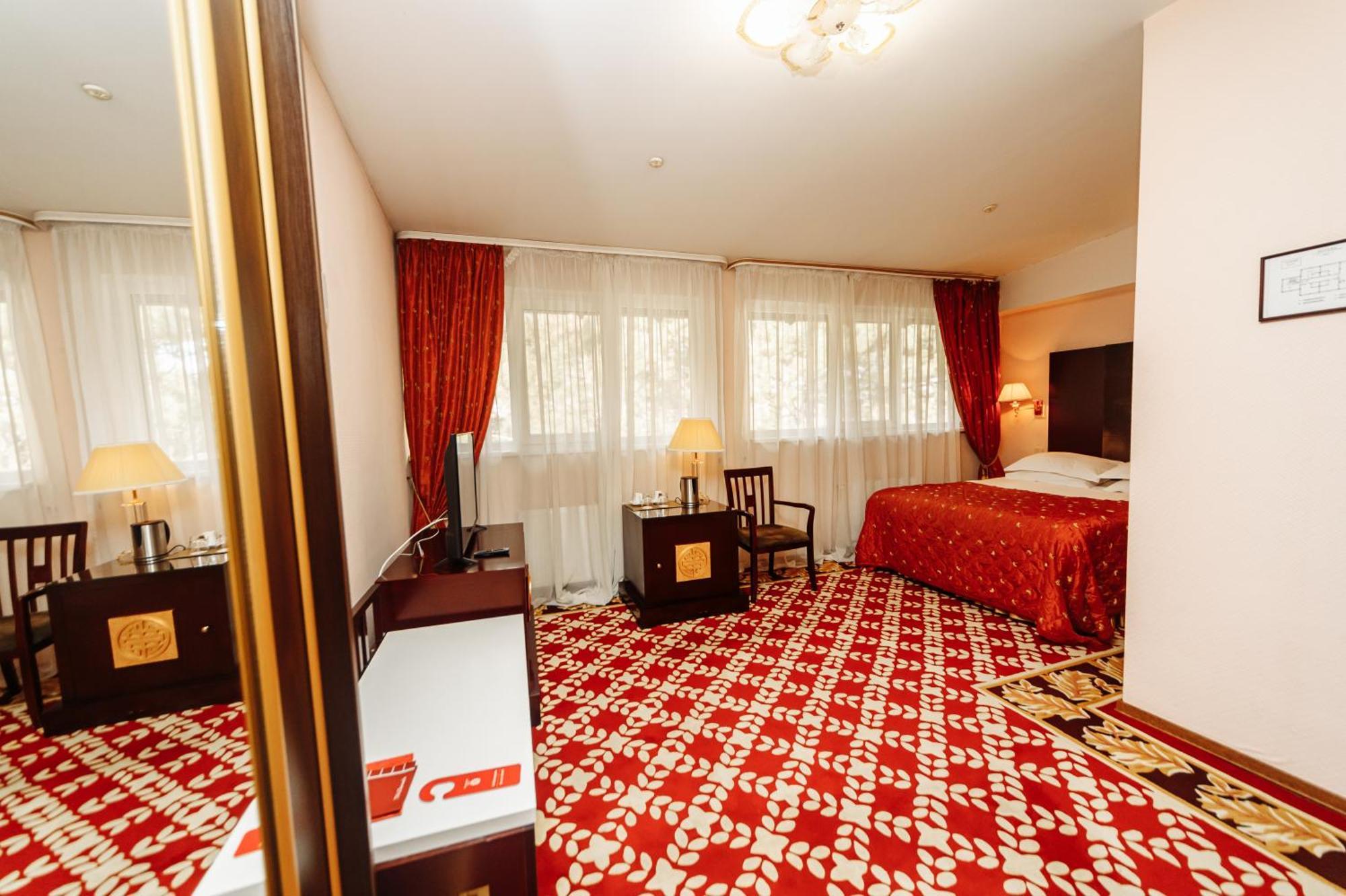 Hotel Royal Florence Кишинів Екстер'єр фото